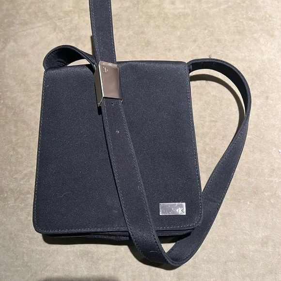 Calvin Klein Black Canvas hand bag - Picture 6 of 15